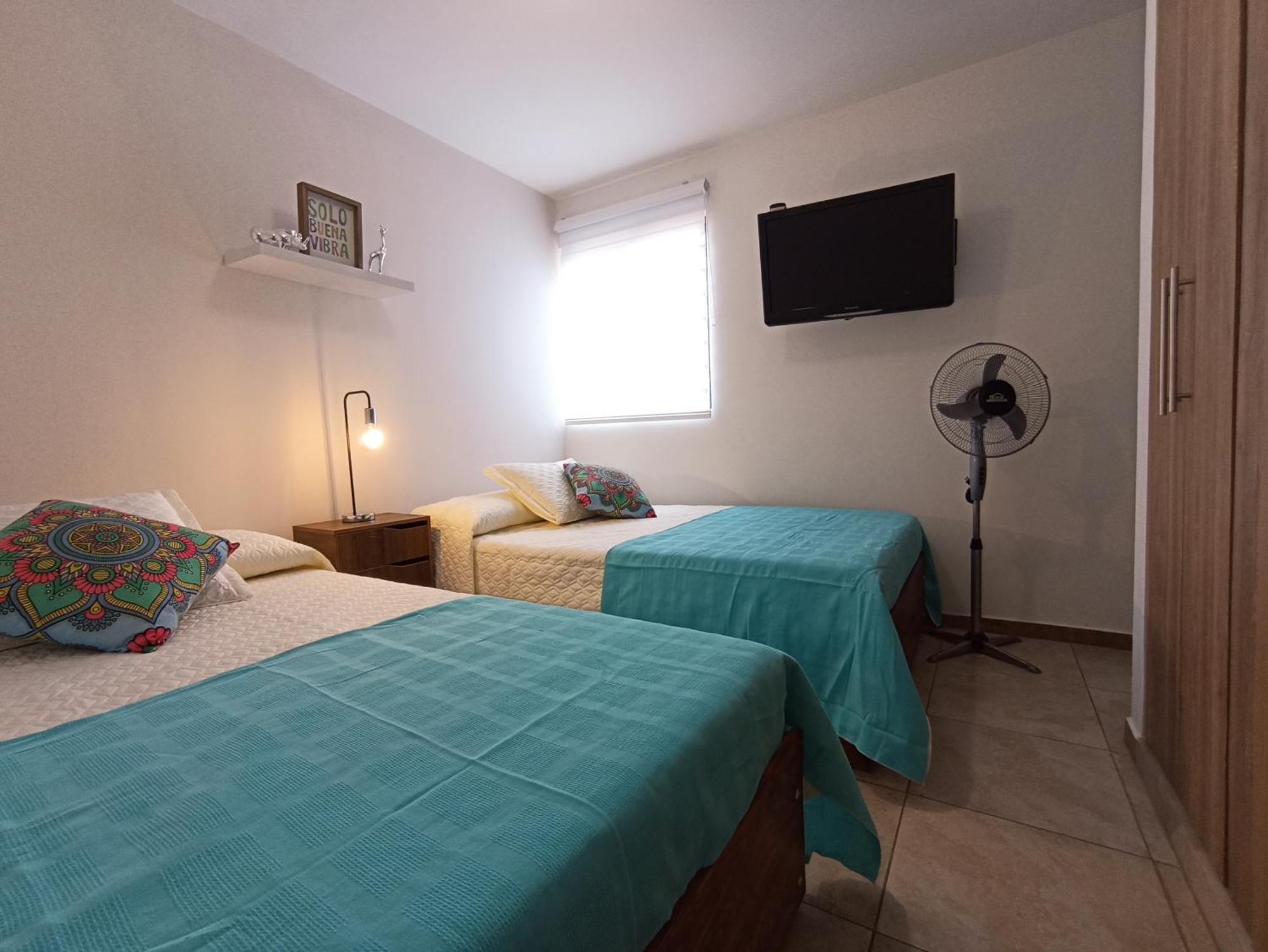 Refugio Del Eden Reserva De La Colina - Hermosa Vista - Wifi Gratis * El Edén